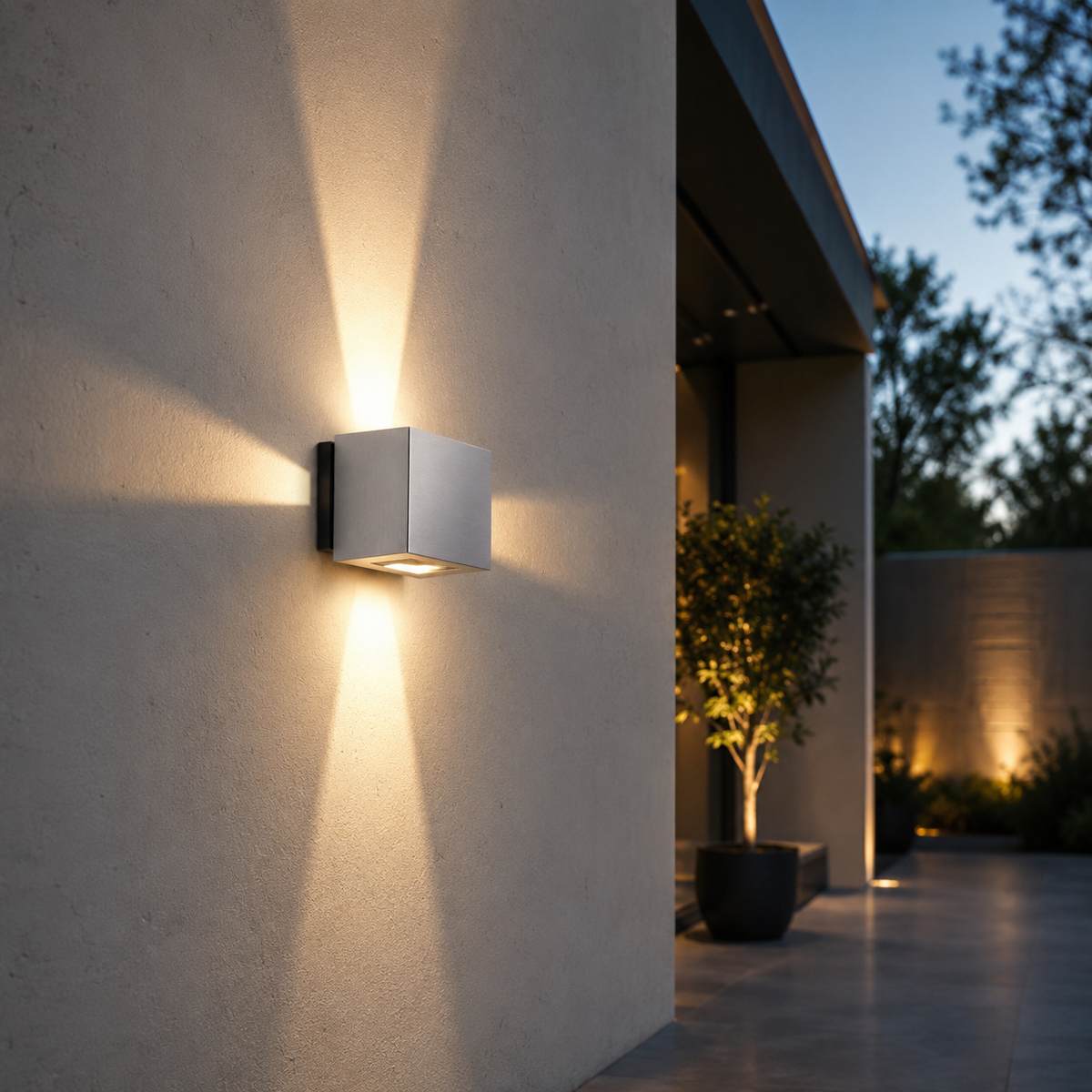 K3 MiniLED Wall Light with IP65