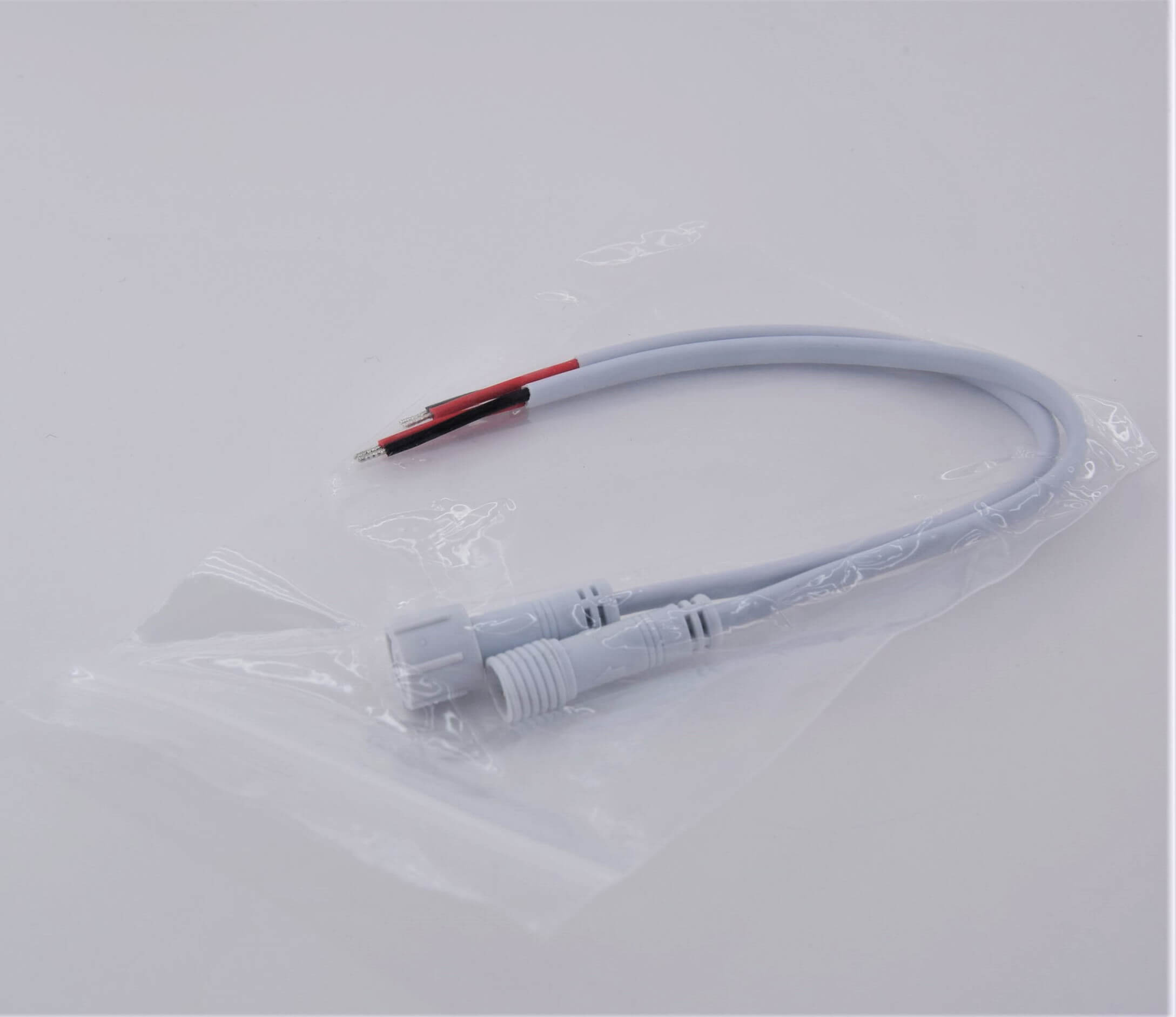 Zubehör Anschlusskabelset Verpackung Zubehör Anschlusskabelset Verpackung